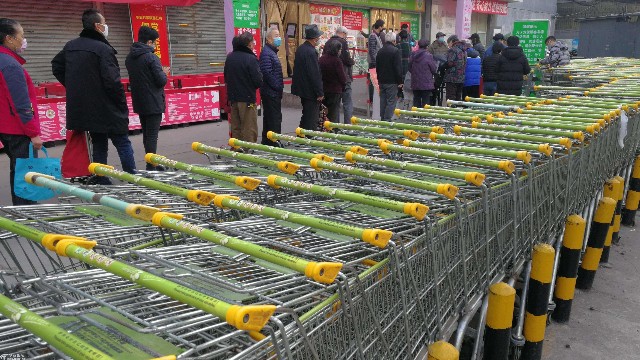 門式人體測(cè)溫儀