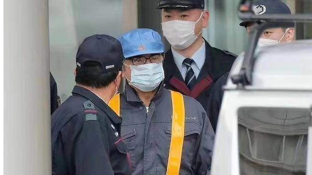 如果卡洛斯戈恩配備了防拆卸電子手環(huán),他能離開日本嗎？